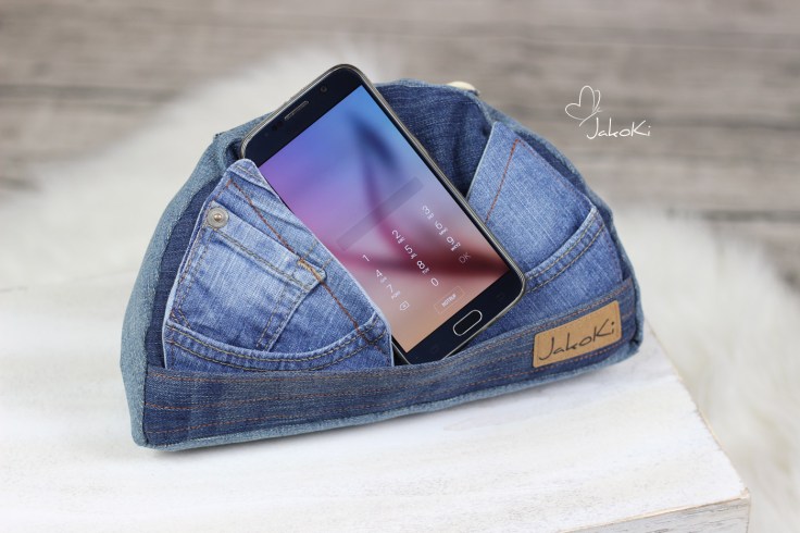 Handyhalter Hügelbert, Model von JakoKi